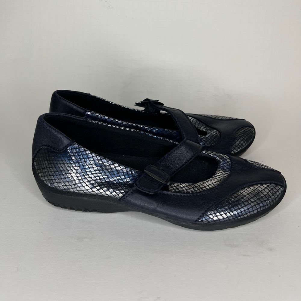 Arcopedico Shoes Comfort Maryjanes Women Size 36 US 6 Blue Metallic Low Wedge